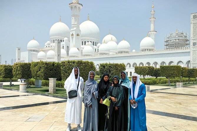 Full-Day Abu Dhabi City Shared Tour - Emirates Palace gives you a quick look at Abu Dhabi’s royal style