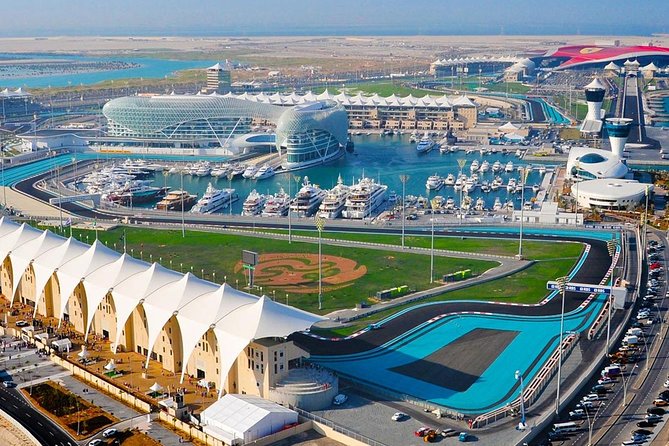 Full Day Abu Dhabi City Tour + BAPS Mandir Visit, guide transfer - Heritage Village gives you a quick look at older Abu Dhabi