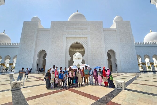 Full Day Abu Dhabi City Tour Sheikh Zayed Grand Mosque from Dubai - Ten Minutes Along the Corniche