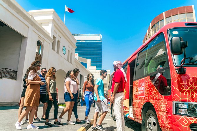 Full-Day Bahrain Guided Tour - Lunch and a short look at Bab Al Bahrain Souk