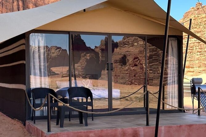 Full-Day Jeep Tour & Sleep in Luxury Tent with private Bathroom - Khazali Canyon and the marks on its walls