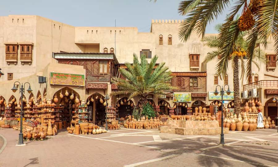 Full-Day Tour in Oman: Enchanting Forts of Nizwa and Jabreen - Why this route works from Muscat