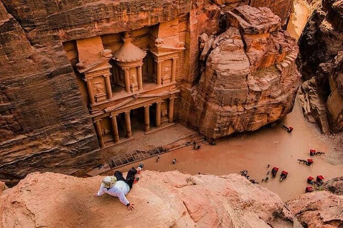 Full Day Tour Petra and Wadi Rum from Amman - Leaving Amman for the three-hour drive