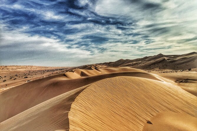 Full-Day Wahiba Desert and Wadi Bani Khalid Group Tour - Should you book the Wahiba and Wadi Bani Khalid day trip?