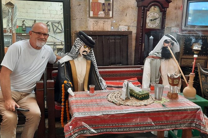 Full Day With Traditional Bahraini Lunch - Bahrain Fort and 5,000 years of settlement