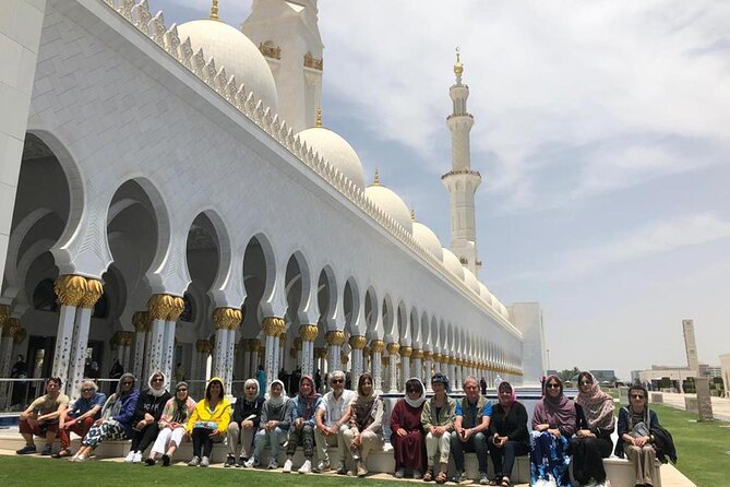 Half day City Tour of Abu Dhabi with Sheikh Zayed Grand mosque - How much guiding will you actually receive?