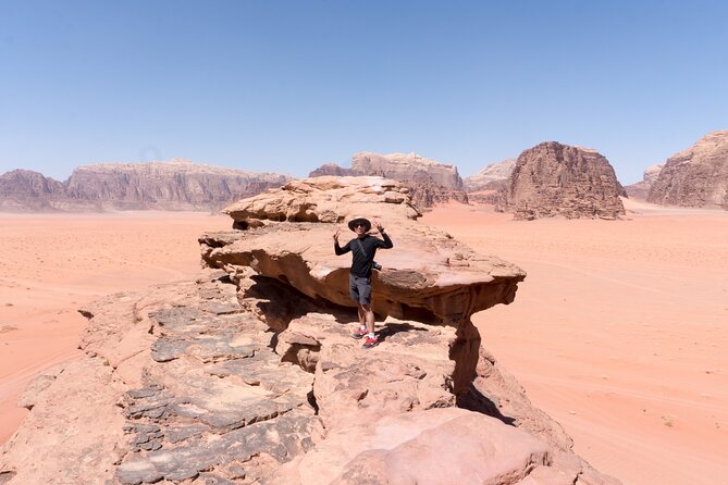 Half day Jeep and camel tour No stay - A quick way to see Wadi Rum
