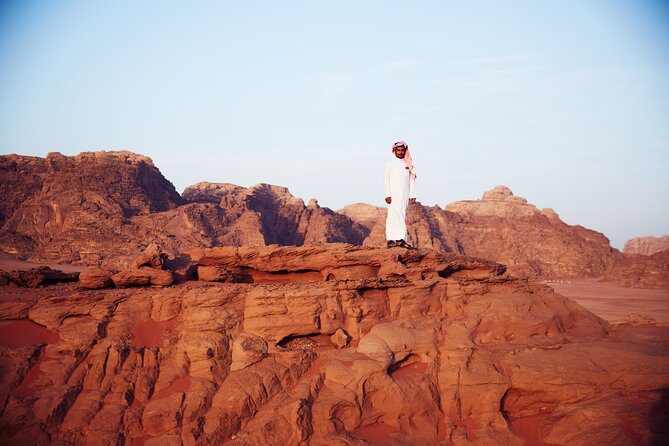 Half-Day Jeep Safari "Wadi Rum Highlights!" w/ Professional Bedouin Guide - Meeting Your Guide at Wadi Rum Village