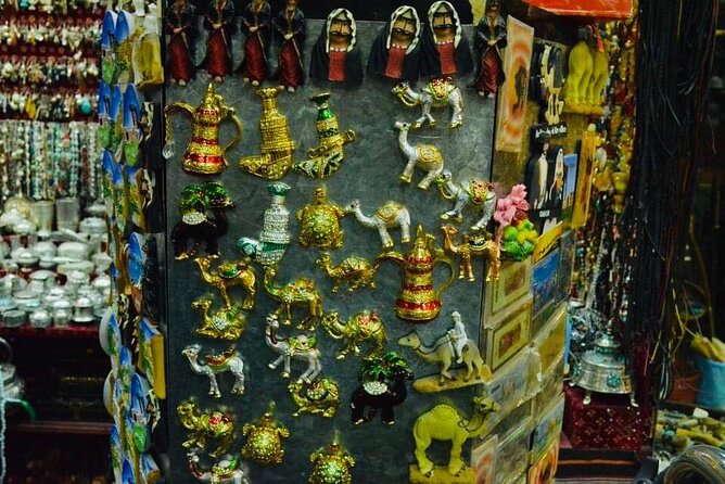 Half-Day Private Muscat City Tour - Top Landmarks in Just 4 Hours - Wandering through Mutrah Souq