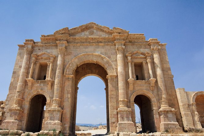 Half Day Tour to Jerash from Amman - Following the Cardo Maximus north