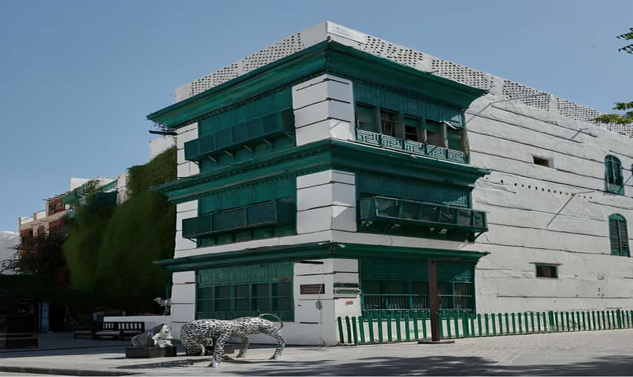 Jeddah: Al-Balad Old Town Historical City Guided Tour - Key points to know before booking