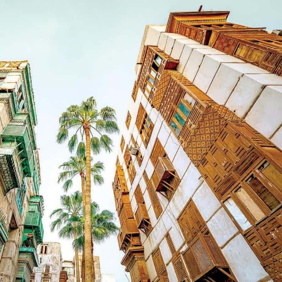 Jeddah: Al-Balad Old Town Tour with Guide - Daytime or evening: choose carefully