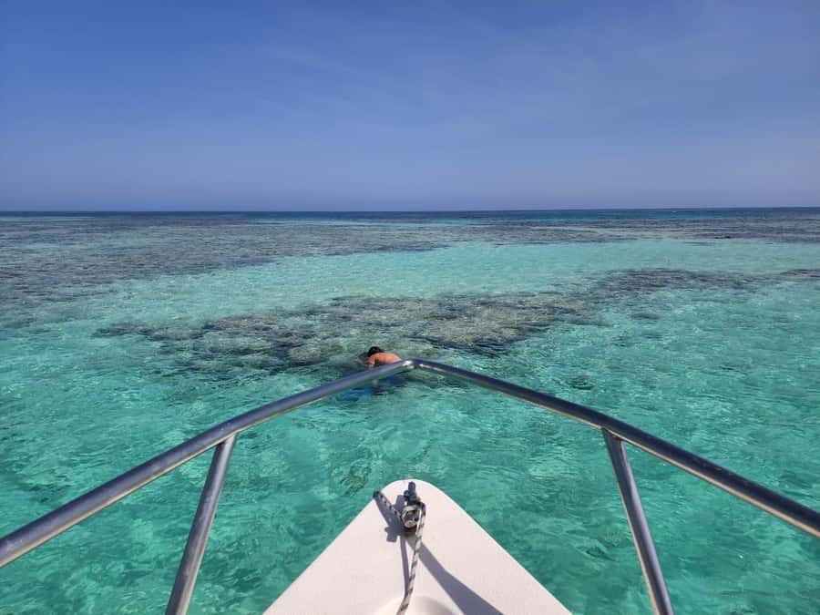 Jeddah: Bayada Leisure Boat Trip with Snorkeling - The 20-minute speedboat ride