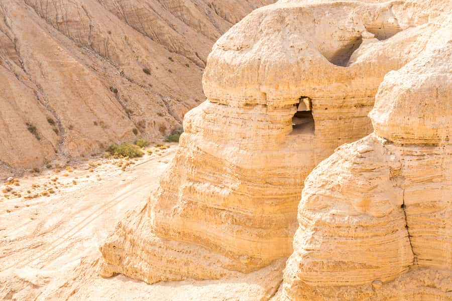 Jerusalem: Bethlehem, Jericho, and Jordan River Day Tour - Guides can shape the whole day