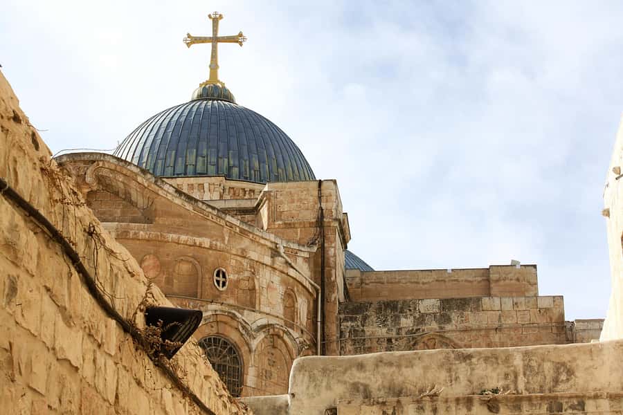 Jerusalem Half-Day Sightseeing Tour - Entering through the Armenian Quarter