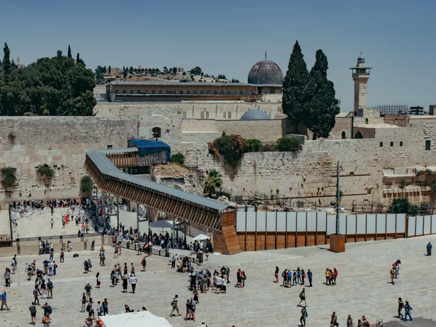 Jerusalem: Half-Day Tour from Tel Aviv - Entering the Old City through the Armenian Quarter