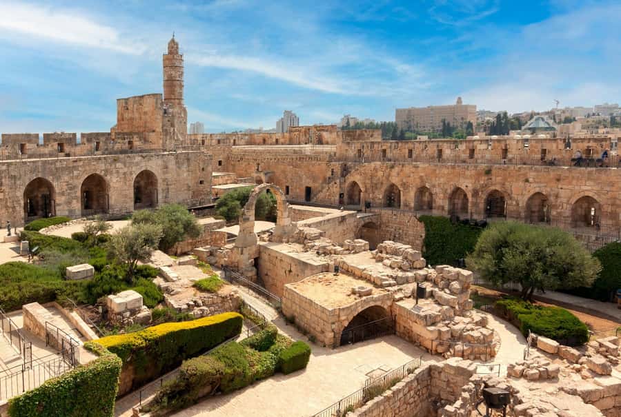 Jerusalem: Old City Morning Tour - Entering through Jaffa Gate