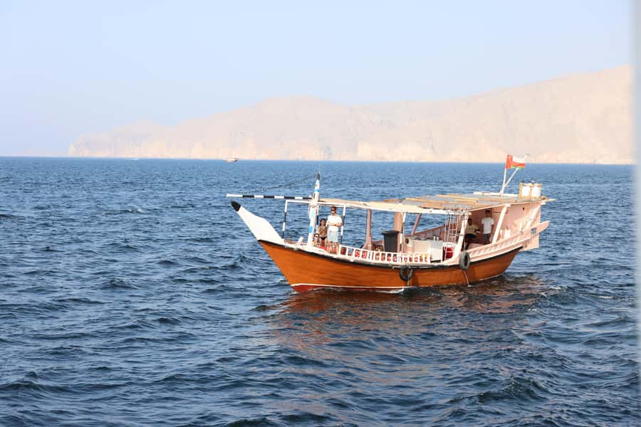 Khasab: Dhow Cruise with Lunch, Dolphin Watching& Snorkeling - A slow cruise through Musandam’s fjords