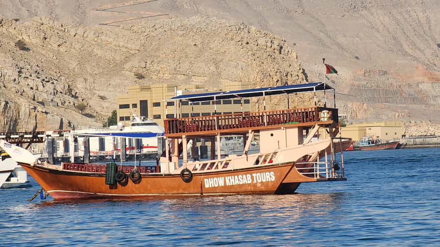 Khasab: Half-Day Dhow Cruise, Dolphin Watching, & Snorkeling - Why the Khasab fjords make a short cruise worthwhile