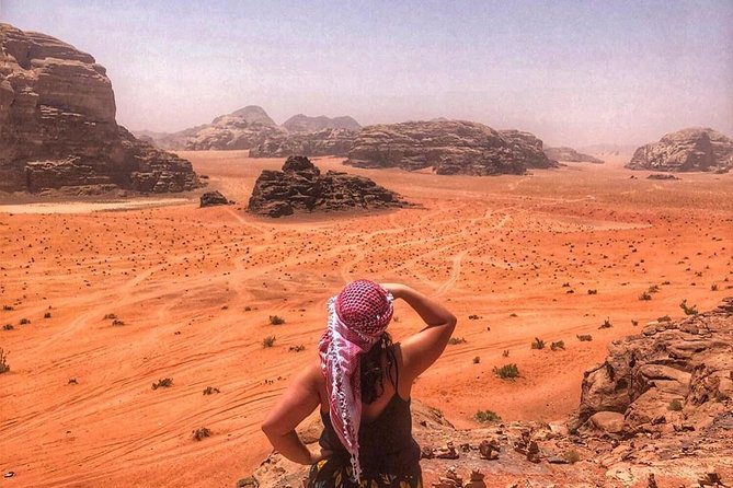 Lawrence's House Jeep Tour (5 hours) - Walking the Al Ramal red dune