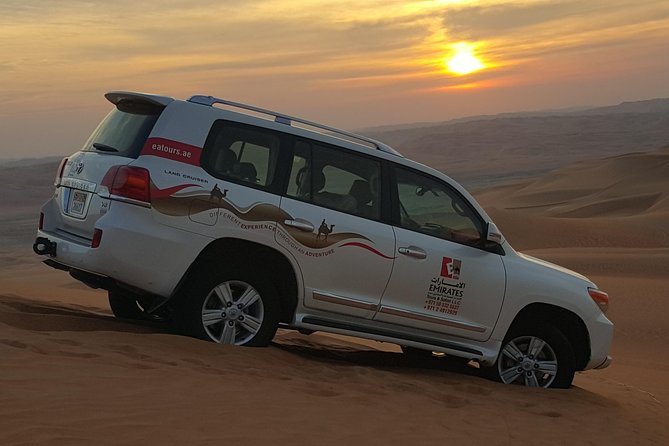 Liwa Oasis Desert Drive from Abu Dhabi - Looking for gazelles, rabbits, lizards, and camels