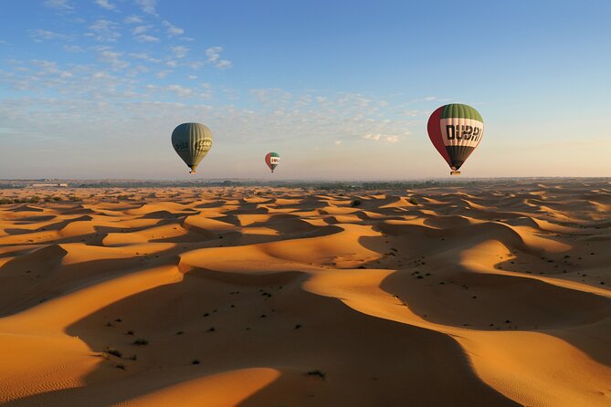 Luxury Hot Air Balloon, Land Rover Defender & Michelin Breakfast - A Michelin-starred breakfast after sunrise