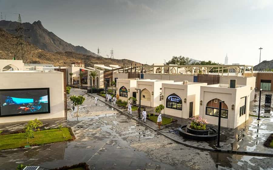 Makkah: Experience the Life of the Prophet in Makkah - Ibrahim Al Khalil Road as a connecting chapter