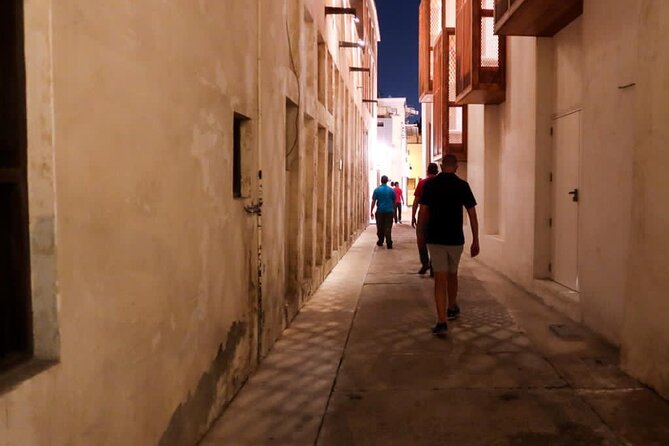 Muharraq Cultural Walking Tour - Kurar embroidery, guest houses, and press history