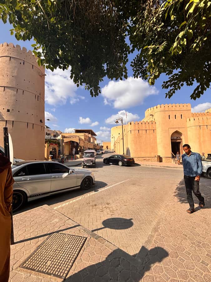 Muscat: 4x4 Adventure Through Jebel Akhdar and Nizwa - Nizwa Fort: a strong opening to the day