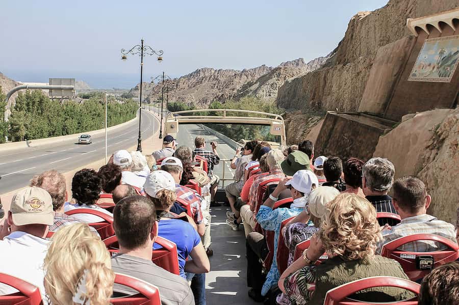 Muscat: Big Bus Hop-On Hop-Off Sightseeing Tour - Al Alam Palace and Muscat’s ceremonial center
