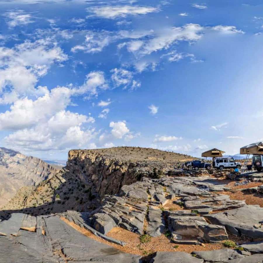 Muscat: Nizwa and Jabal Shams- Full Day Tour - Why the guide can make or break this day