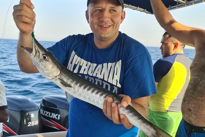Nanje Fishing Trips Dubai - Choosing between the 35-foot and 50-foot yachts