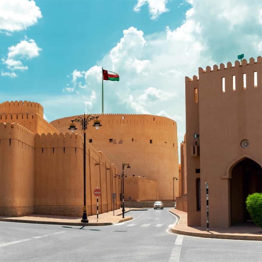 Nizwa Heritage & Culture Full Day Tour with Audio Guiding - The two-hour road to Birkat Al Mouz