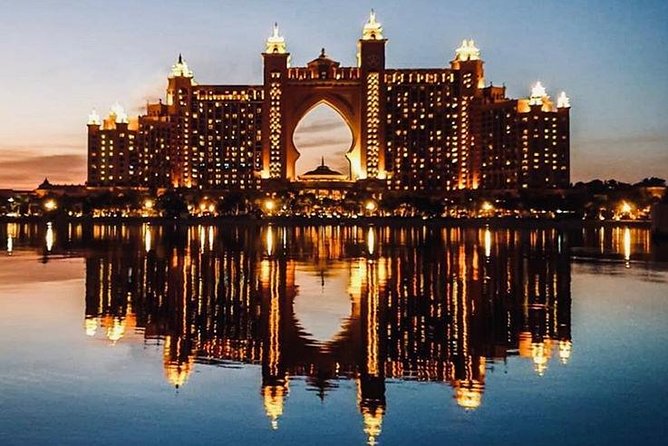 Old and Modern Dubai City Tour with The Lost Chamber Aquarium - Zabeel Palace and the city’s royal setting