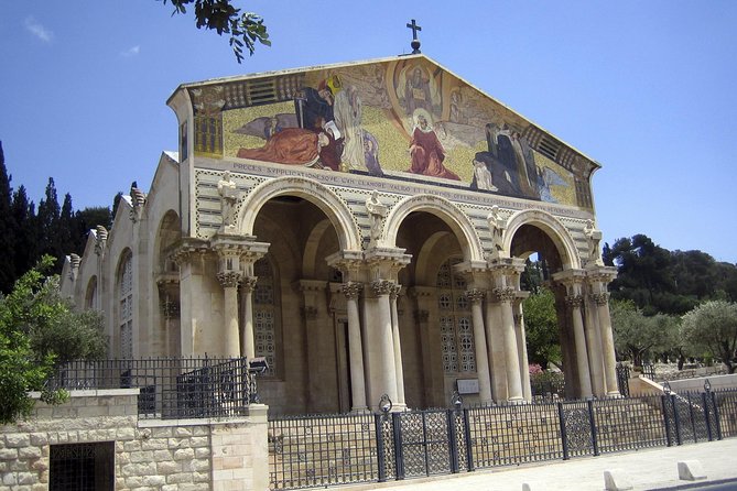 Old and New Jerusalem Full-Day Tour - Yad Vashem: a modern history lesson