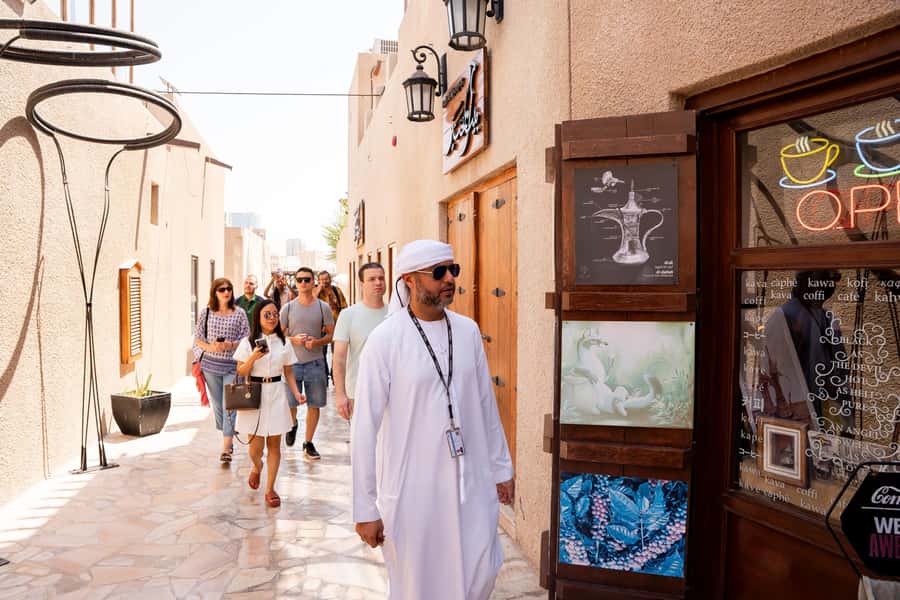 Old Dubai Guided Tour With Photographer: Souks & Street Food - Starting at Al Khayma Heritage House