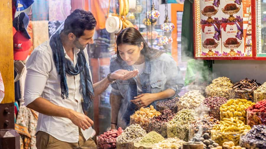 Old Dubai Heritage Tour: Souks, Mosques & more hidden gems! - Why this five-hour tour works for a first look at Old Dubai