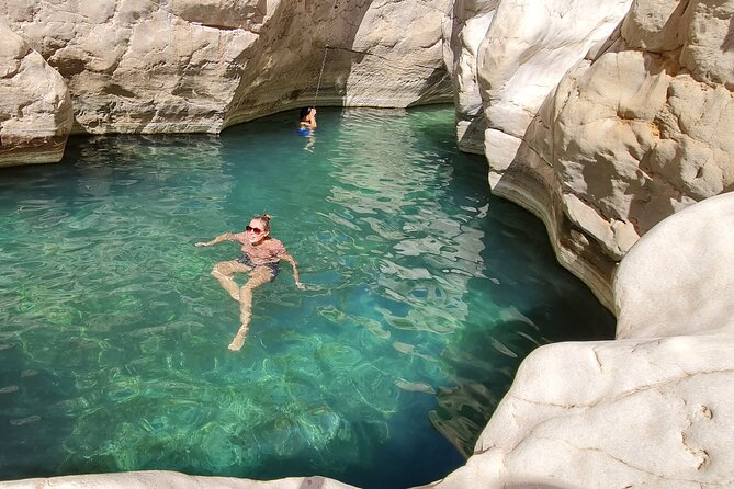Oman Highlights: Wahiba Sands Desert & Wadi Bani Khalid Tour - Wadi Bani Khalid: pools, cliffs, and a gentle walk