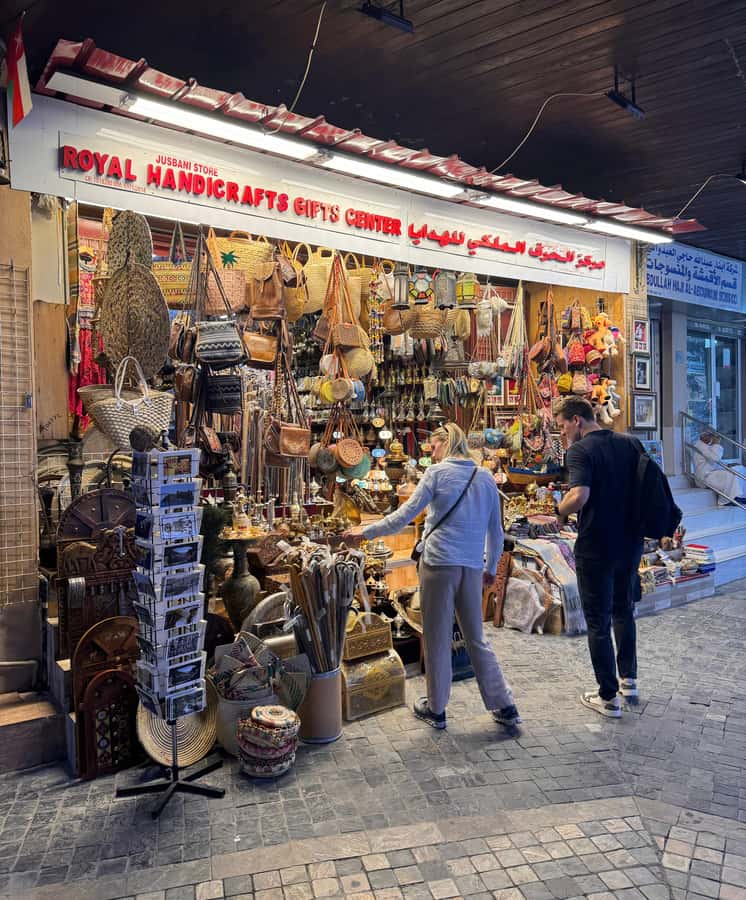 Oman: Private Muscat City Tour With Pick-up/ Drop-off - What the $137 private price really buys