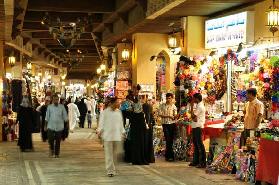 Oman: Private Muscat City Tour With Pick-up/ Drop-off - Al Alam Palace and Old Muscat