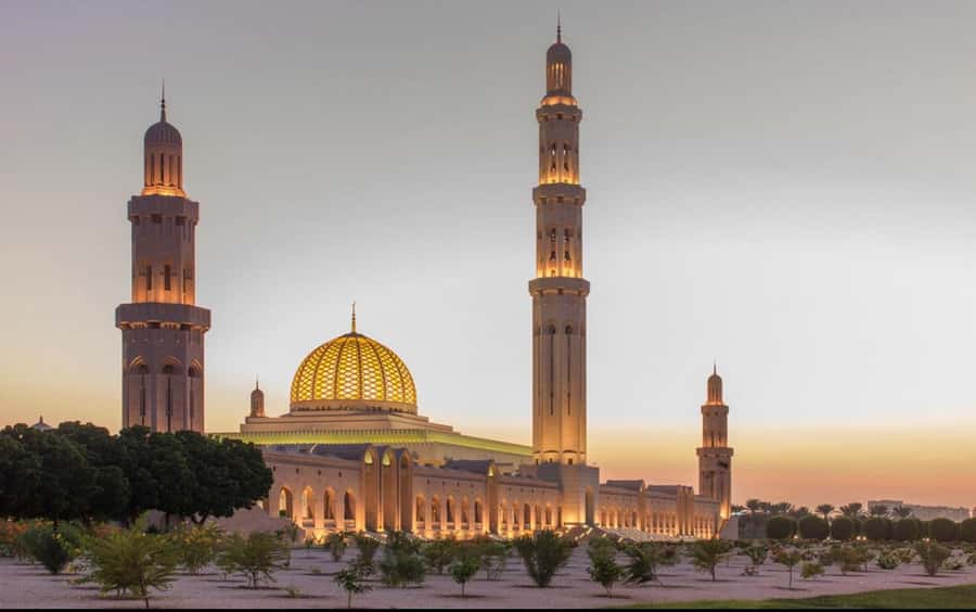 Oman: Private Muscat City Tour With Pick-up/ Drop-off - Starting at the Sultan Qaboos Grand Mosque