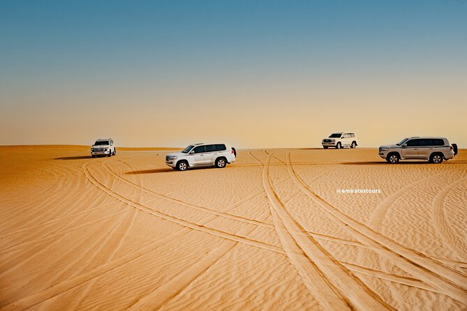 Overnight Desert Safari with BBQ Dinner & Breakfast Abu Dhabi - BBQ dinner and evening entertainment