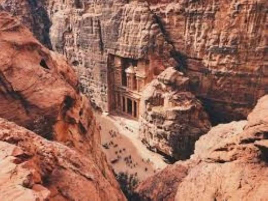 Petra & Dead Sea Private day tour - Making five hours at Petra count