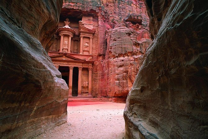 Petra One Day Tour - The drive south in a private vehicle