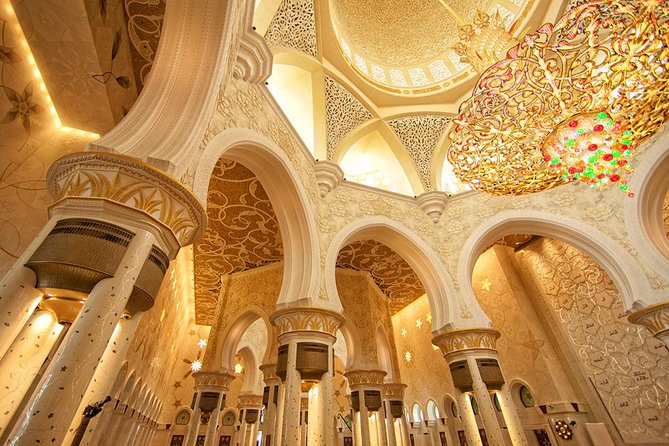 Premium Abu Dhabi Half Day Tour from Dubai - Louvre Abu Dhabi is best treated as a preview