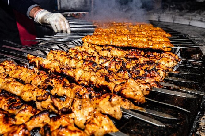 Premium Desert Safari, food Service with 4 alcoholics drinks - Key points before you book