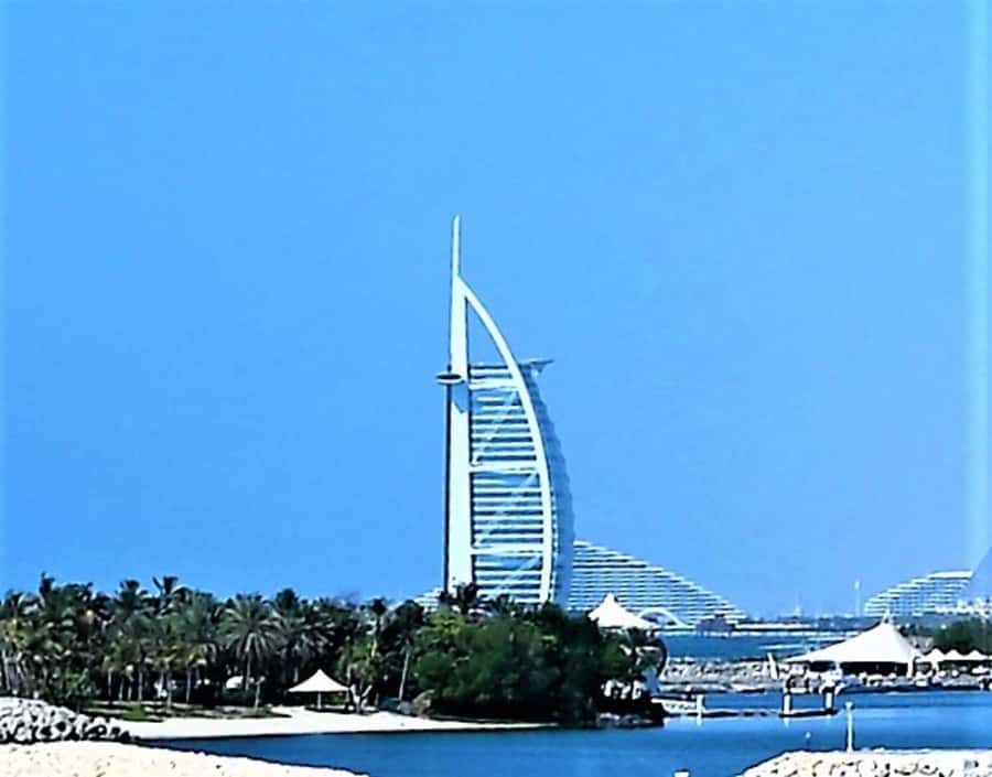 Premium Dubai City Sightseeing Tour in SUV - The Dubai Eye and The Pointe add big views