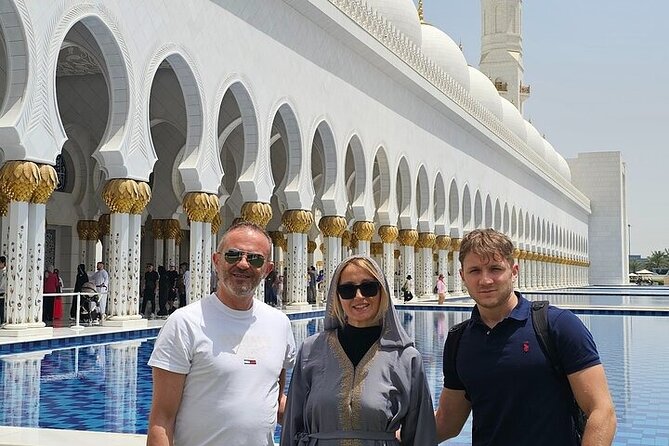 Private Abu Dhabi City Tour with Pick up from Dubai or Abu Dhabi - Yas Island and Ferrari World are photo stops, not park admission
