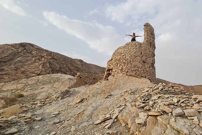 Private Day-Tour in Nizwa and Jebel Akhdar - Is $187 per person good value?
