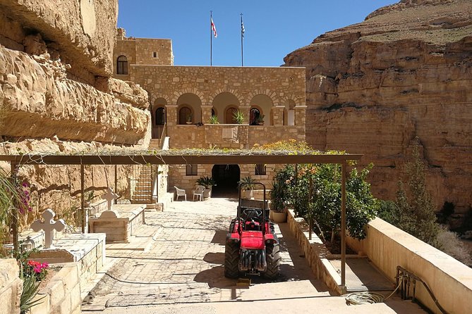 Private Day Tour: St. George's Monastery, Wadi Qelt, Mar Saba, and Bethlehem - Walking down to St. George’s Monastery